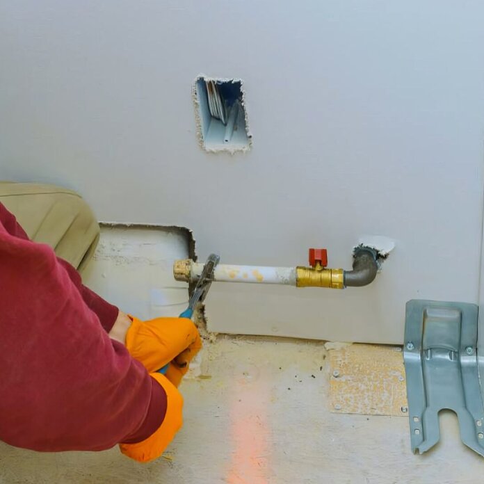 Emergency Plumbing Fix